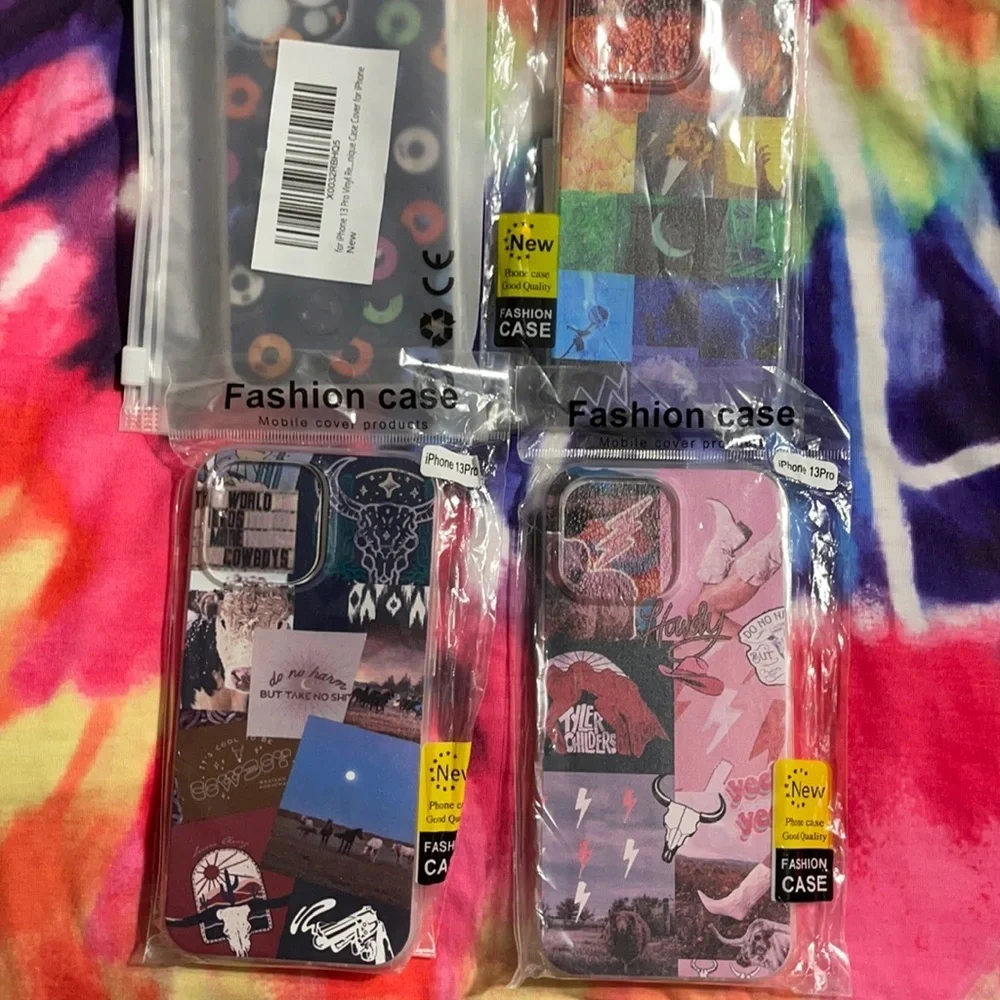 New set/4 graphic silicone phone cases - iPhone 13 pro